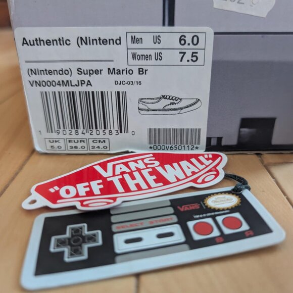 VANS NITENDO MARIO :) - Picture 2 of 6